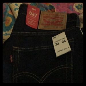 Levi’s men’s 527